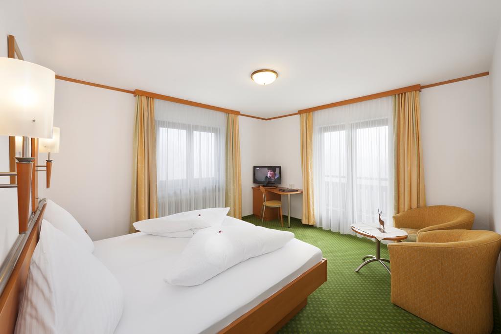 Ferienhotel Tyrol Soell Am Wilden Kaiser Quarto foto