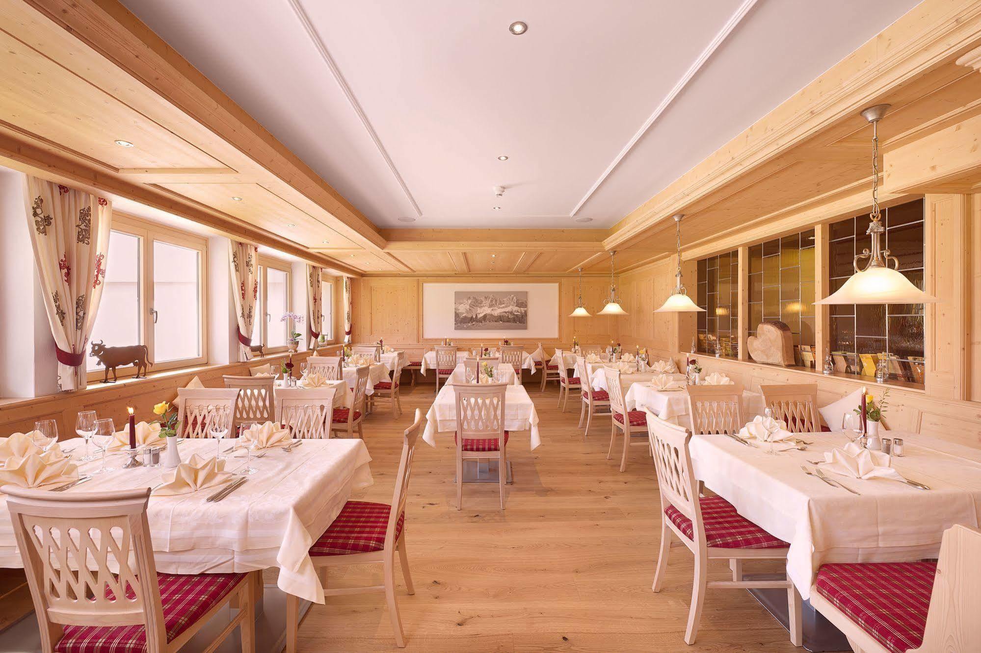 Ferienhotel Tyrol Soell Am Wilden Kaiser Exterior foto